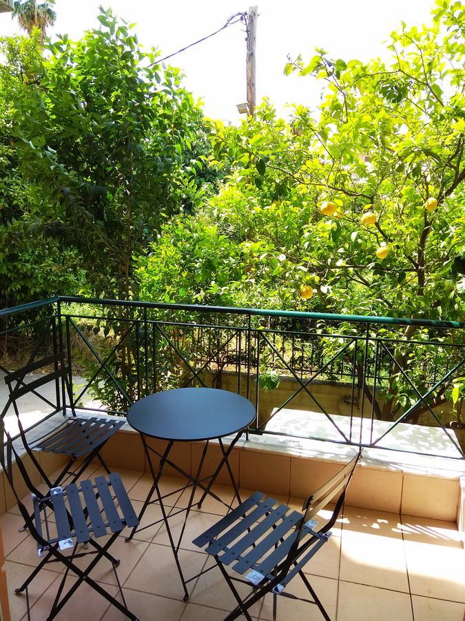 Bed and Breakfast Limonchello Kalamata Esterno foto